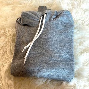 Old navy Grey Sweatshirt size Medium.